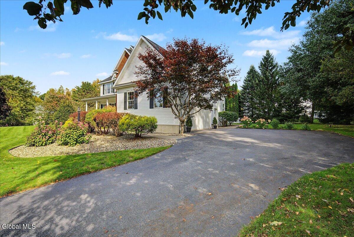 75 Hoffman Court Ballston Spa NY 12020