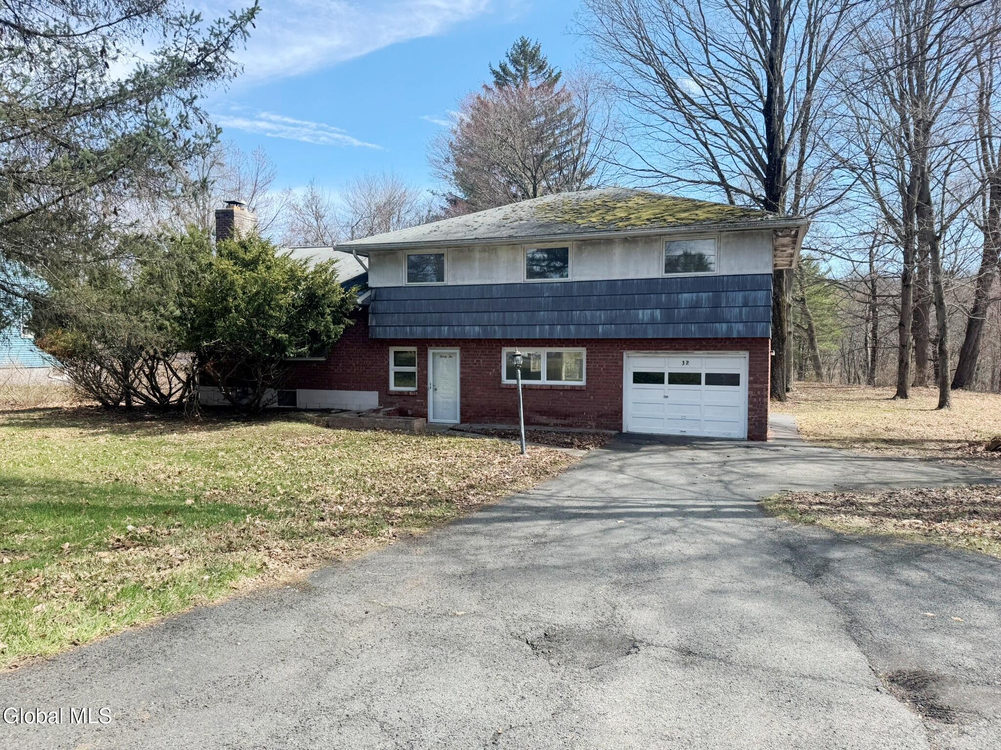 32 Troy Road East Greenbush NY 12061