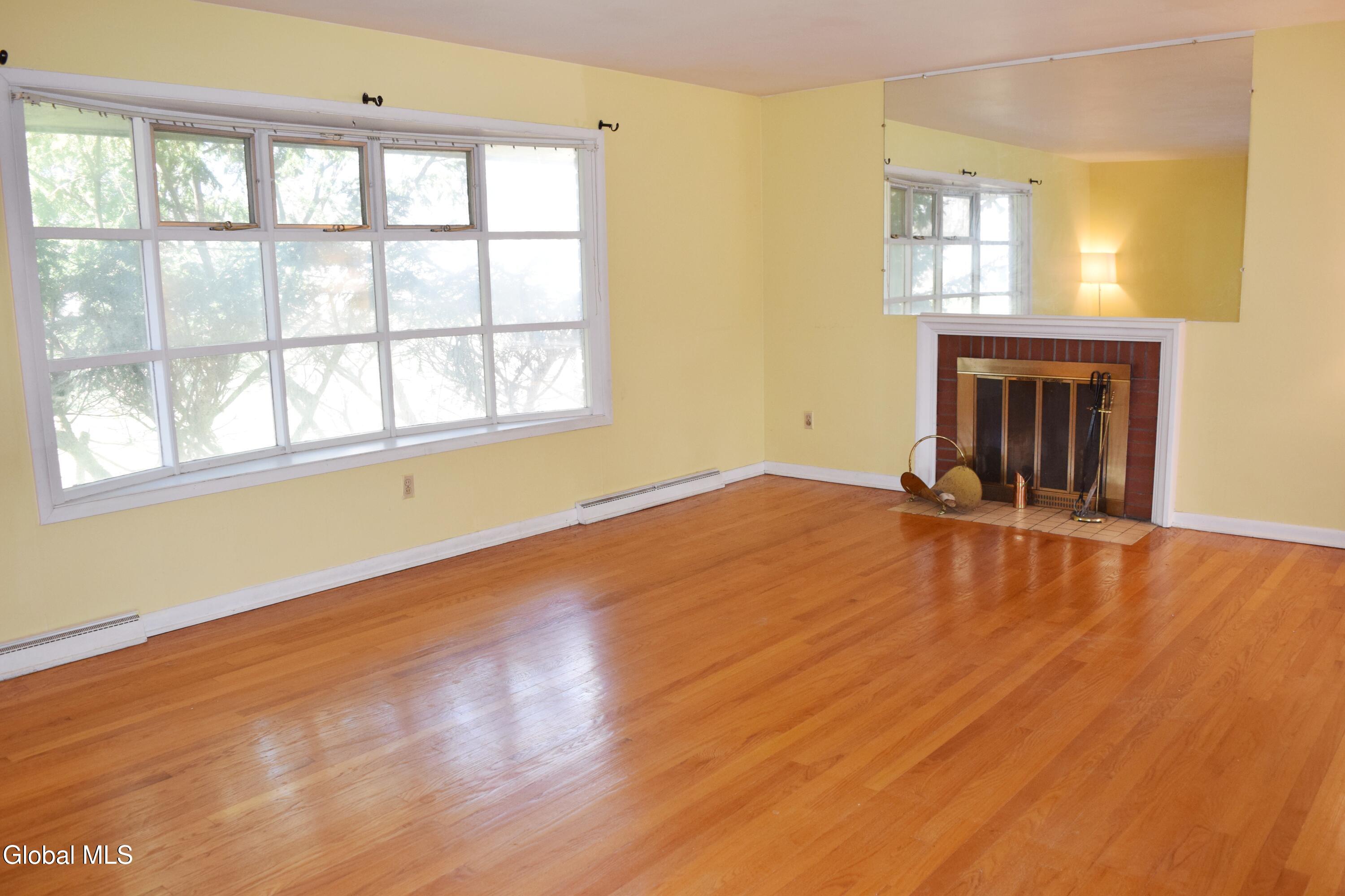 32 Troy Road East Greenbush NY 12061
