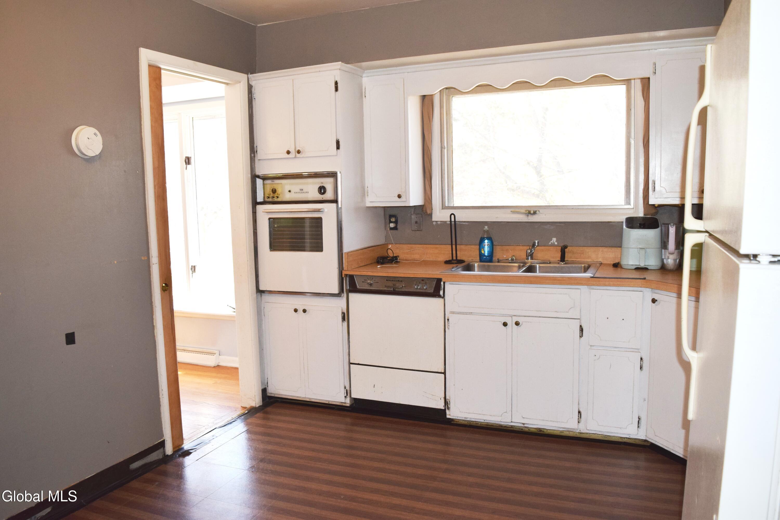 32 Troy Road East Greenbush NY 12061