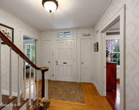 254 Lenox Avenue Albany NY 12208