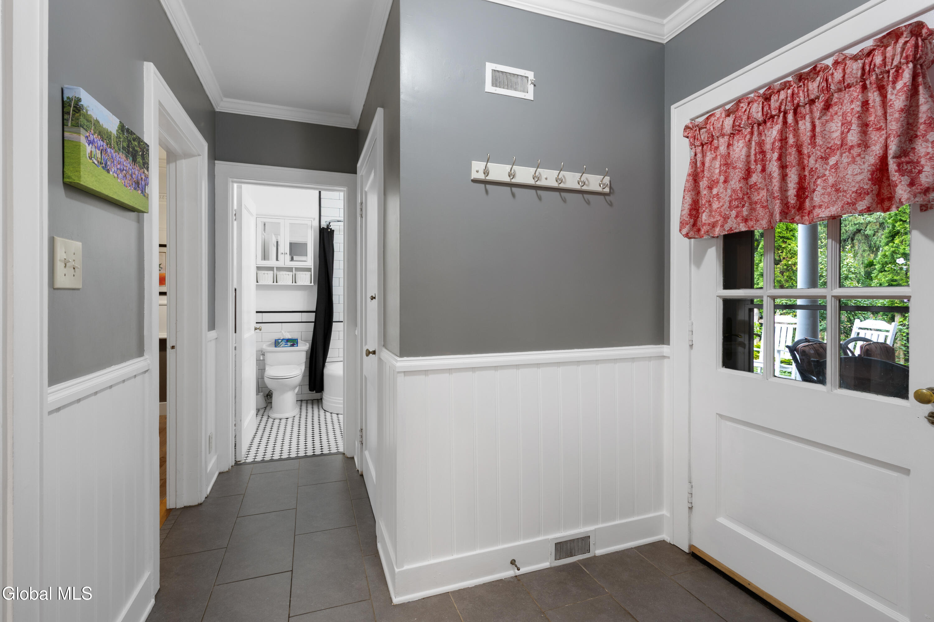 254 Lenox Avenue Albany NY 12208