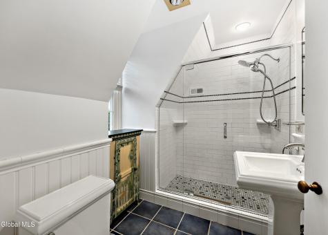 254 Lenox Avenue Albany NY 12208