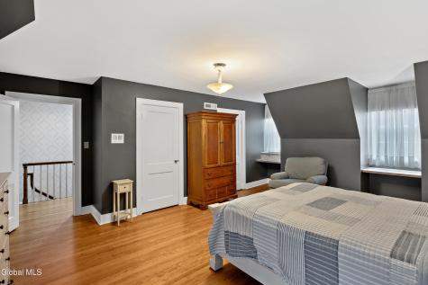 254 Lenox Avenue Albany NY 12208