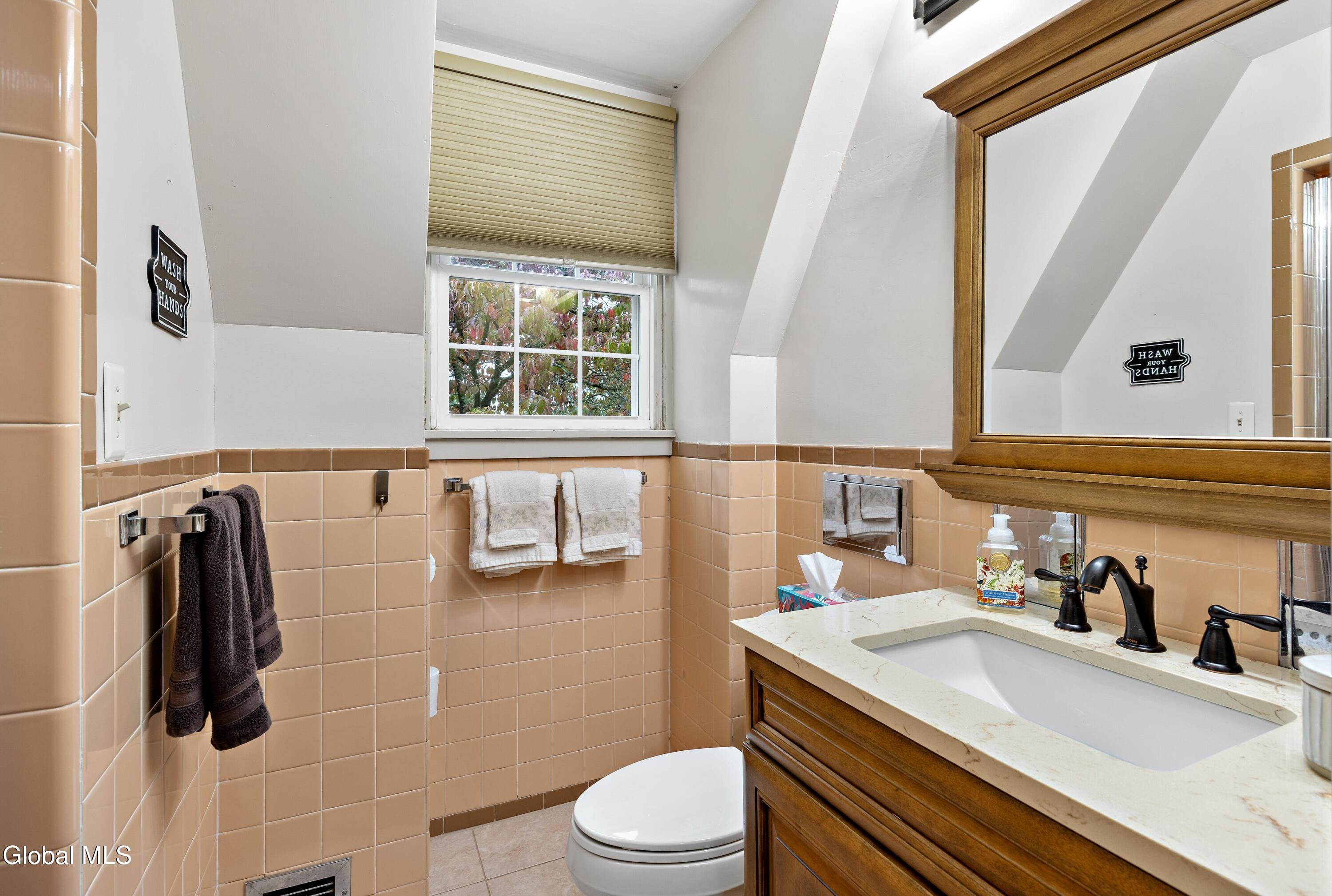 254 Lenox Avenue Albany NY 12208