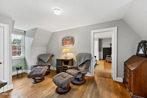 254 Lenox Avenue Albany NY 12208