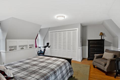 254 Lenox Avenue Albany NY 12208