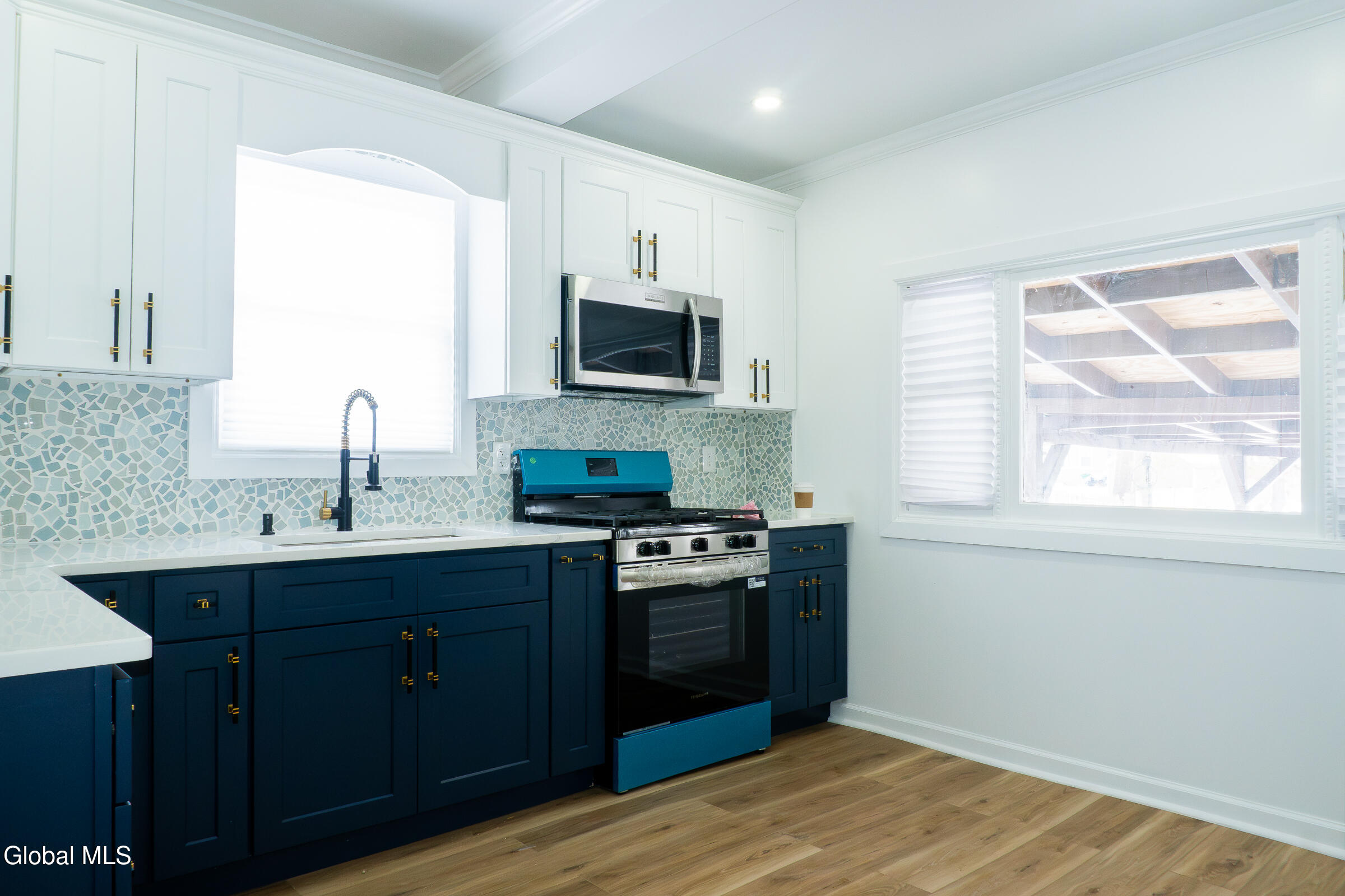 126 Manchester Road Schenectady NY 12304