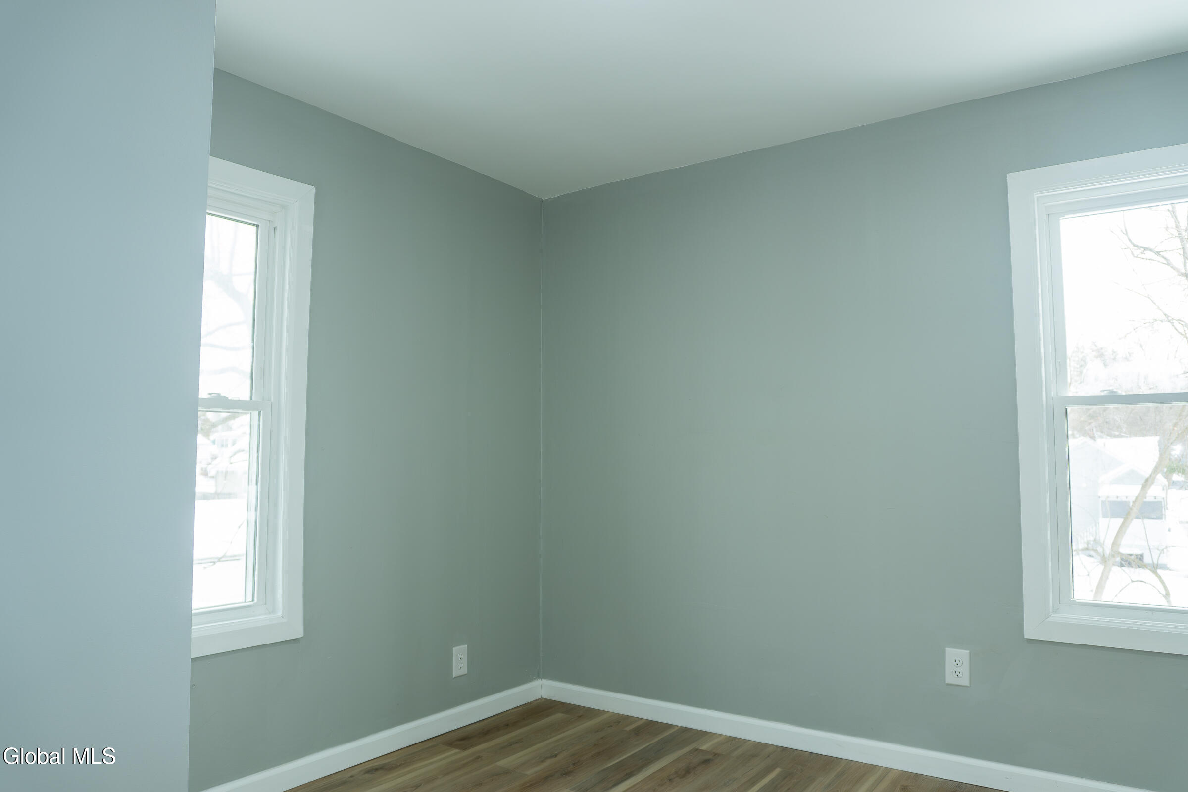 126 Manchester Road Schenectady NY 12304