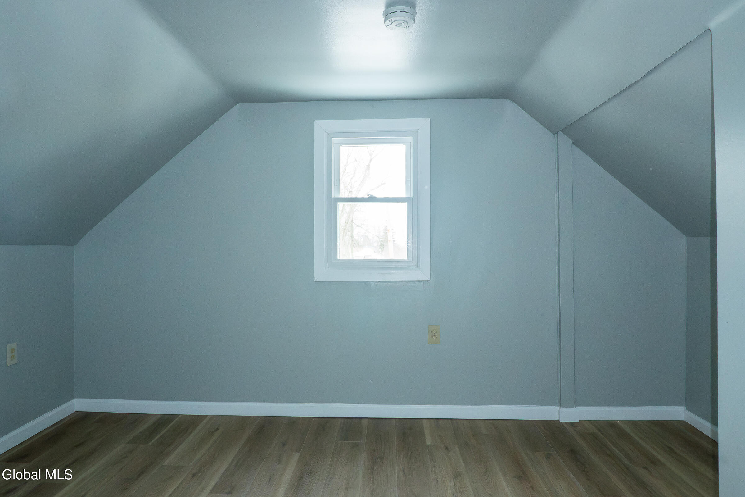 126 Manchester Road Schenectady NY 12304