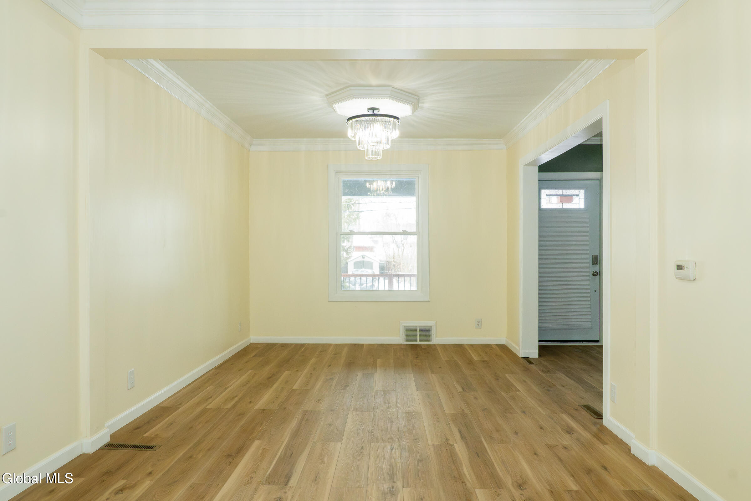 126 Manchester Road Schenectady NY 12304