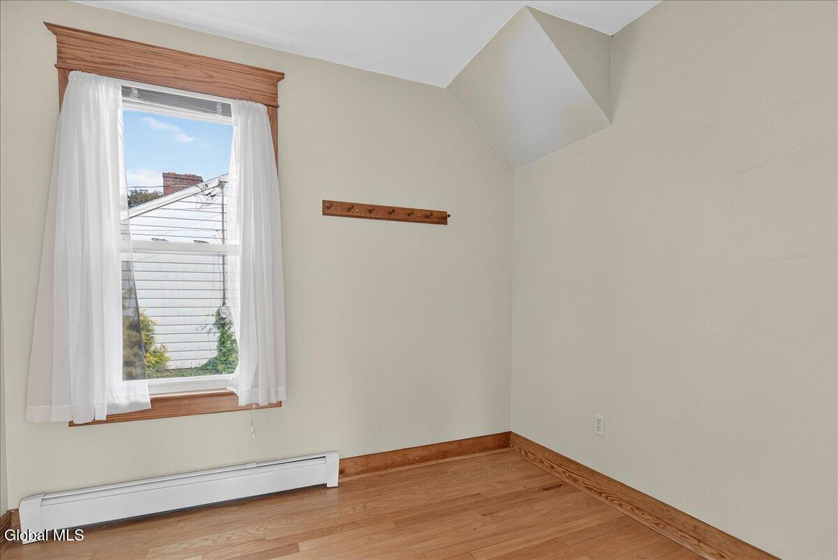 8 Orchard Street Rotterdam Junction NY 12150