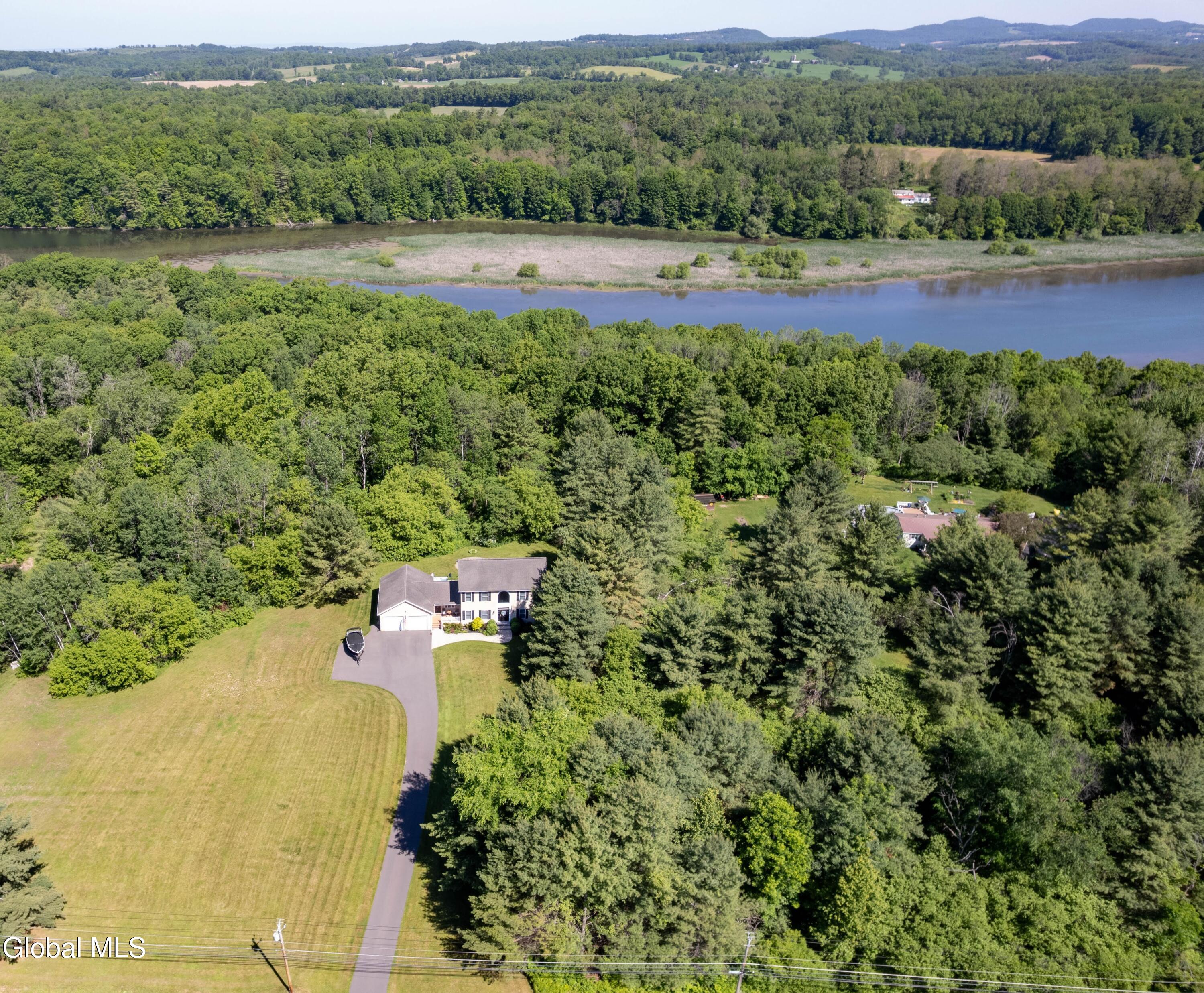 2601 State Route 67 Johnsonville NY 12094