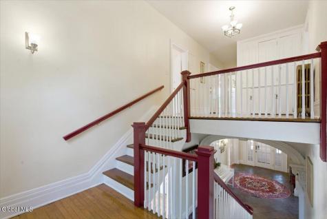105 Brunswick Road Troy NY 12180