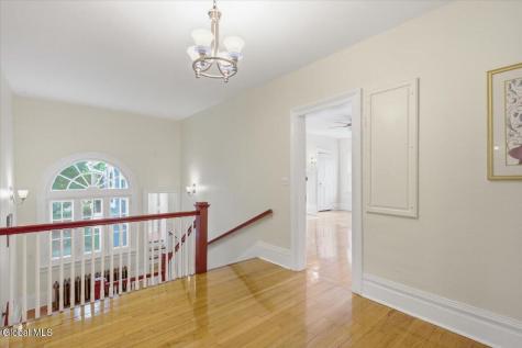 105 Brunswick Road Troy NY 12180