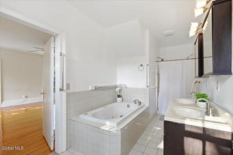 105 Brunswick Road Troy NY 12180