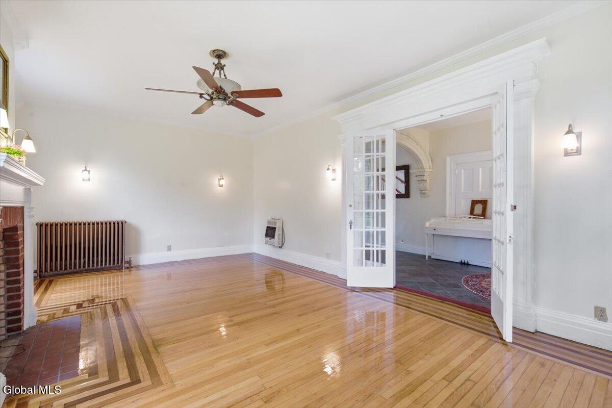 105 Brunswick Road Troy NY 12180