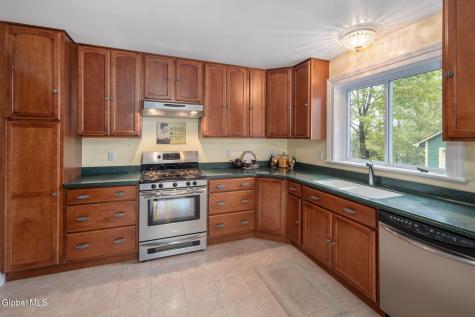 6550 Hill Street Hudson NY 12534