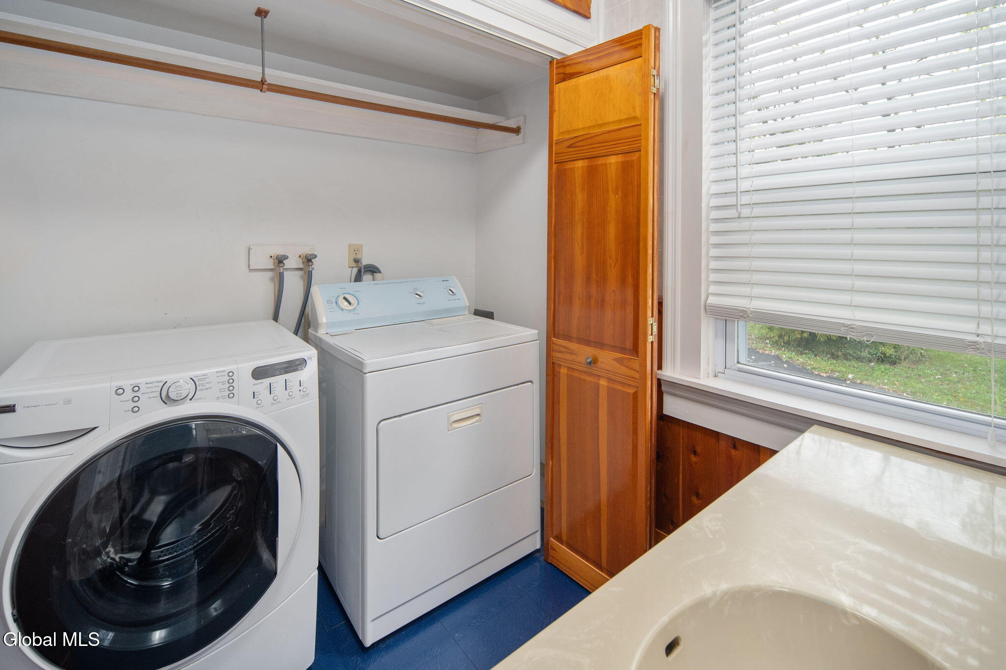 6550 Hill Street Hudson NY 12534