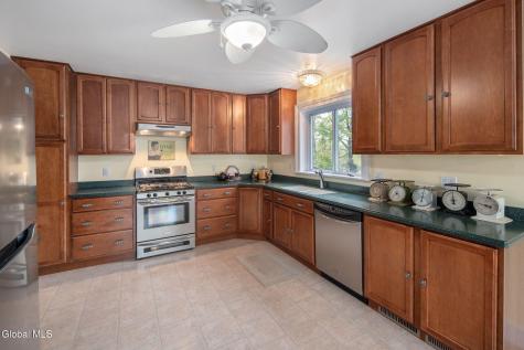 6550 Hill Street Hudson NY 12534