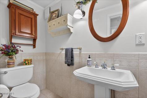 9 Luzerne Place Queensbury NY 12804