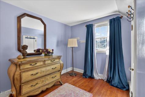 9 Luzerne Place Queensbury NY 12804