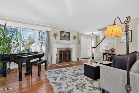9 Luzerne Place Queensbury NY 12804