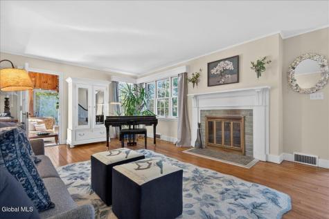 9 Luzerne Place Queensbury NY 12804