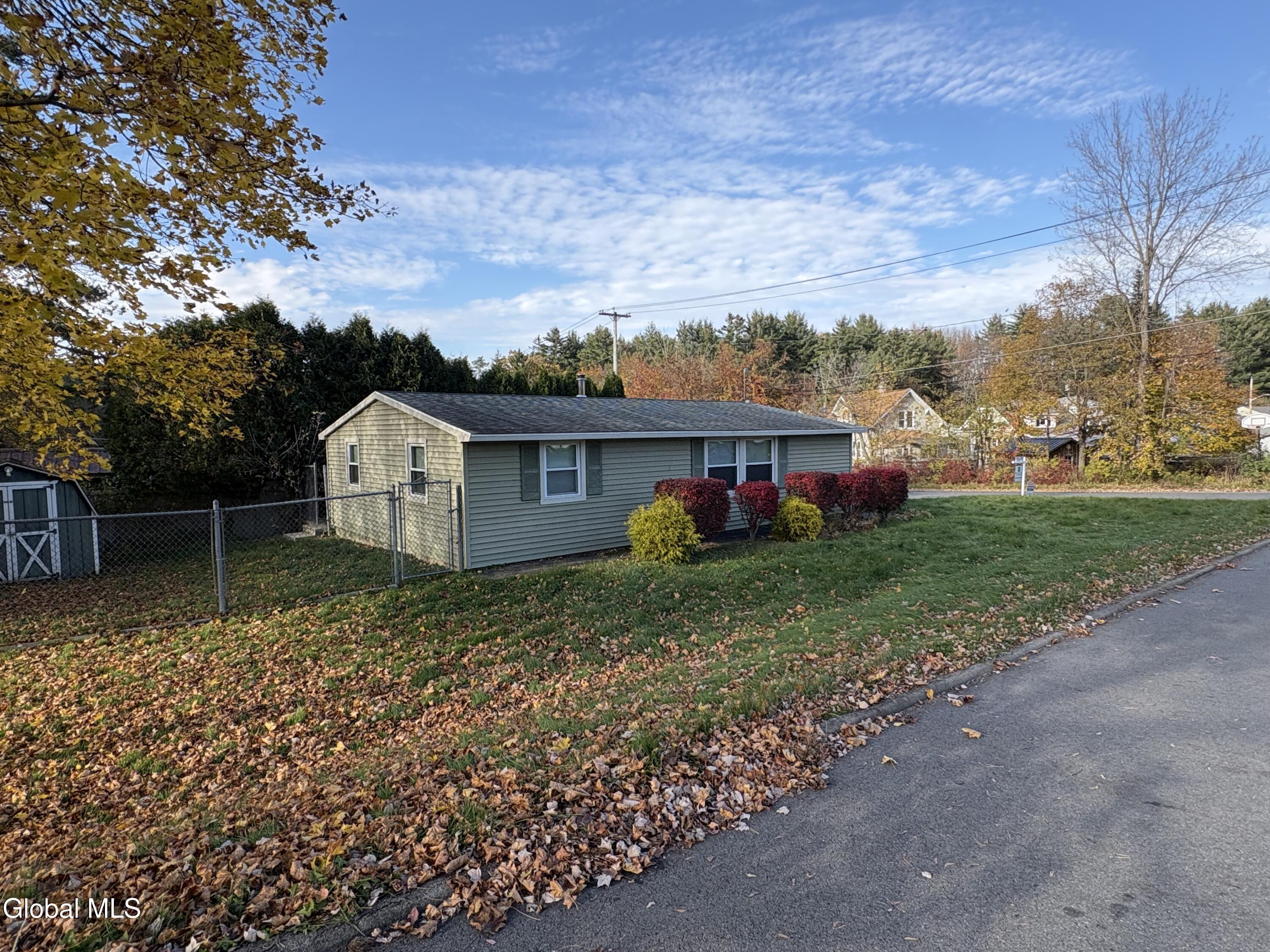 13 Harvard Avenue Amsterdam NY 12010
