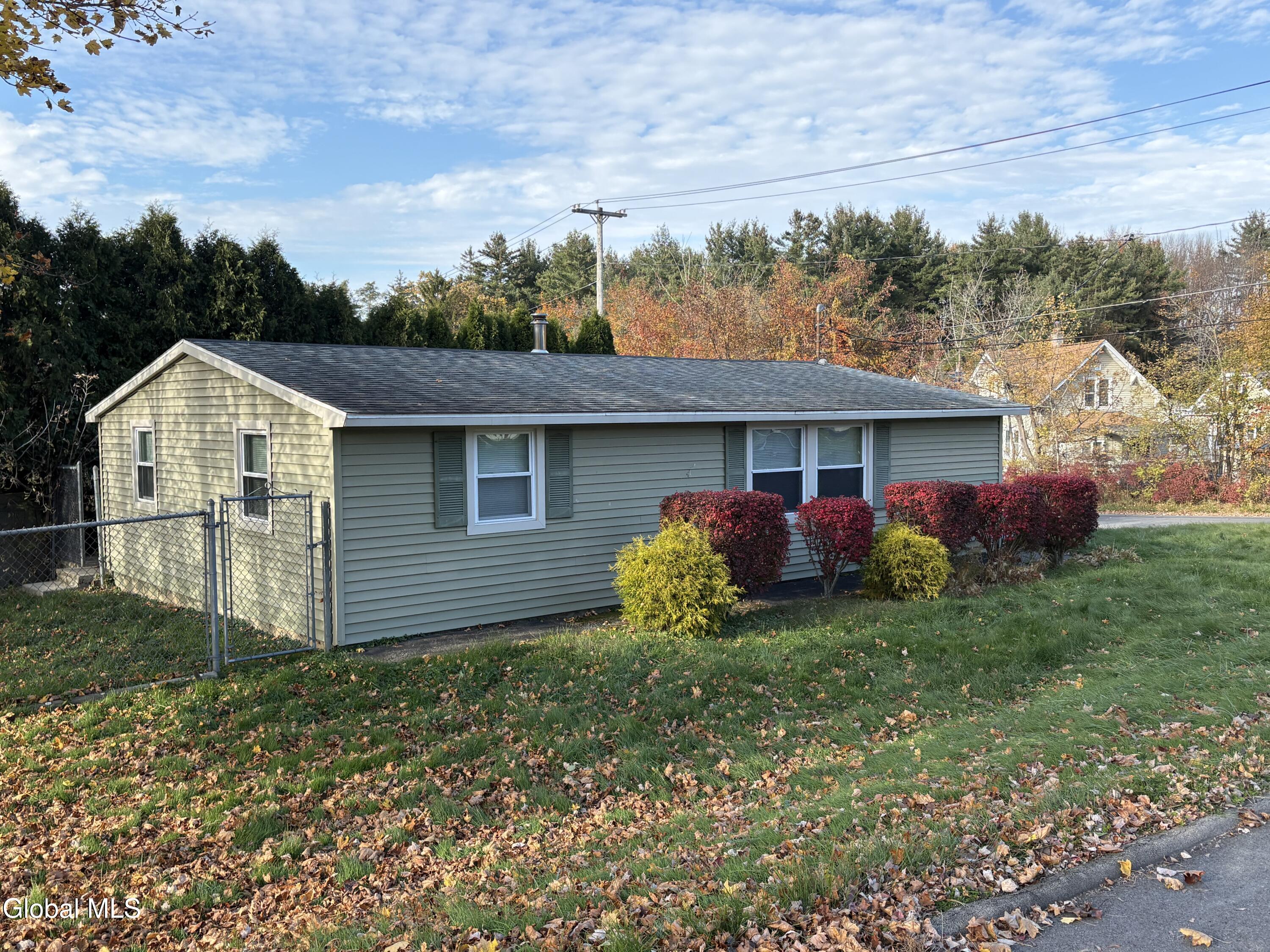 13 Harvard Avenue Amsterdam NY 12010