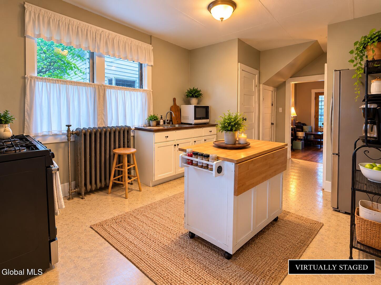 833 6th Avenue Troy NY 12182