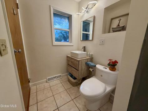 9 Hathorn Boulevard Saratoga Springs NY 12866