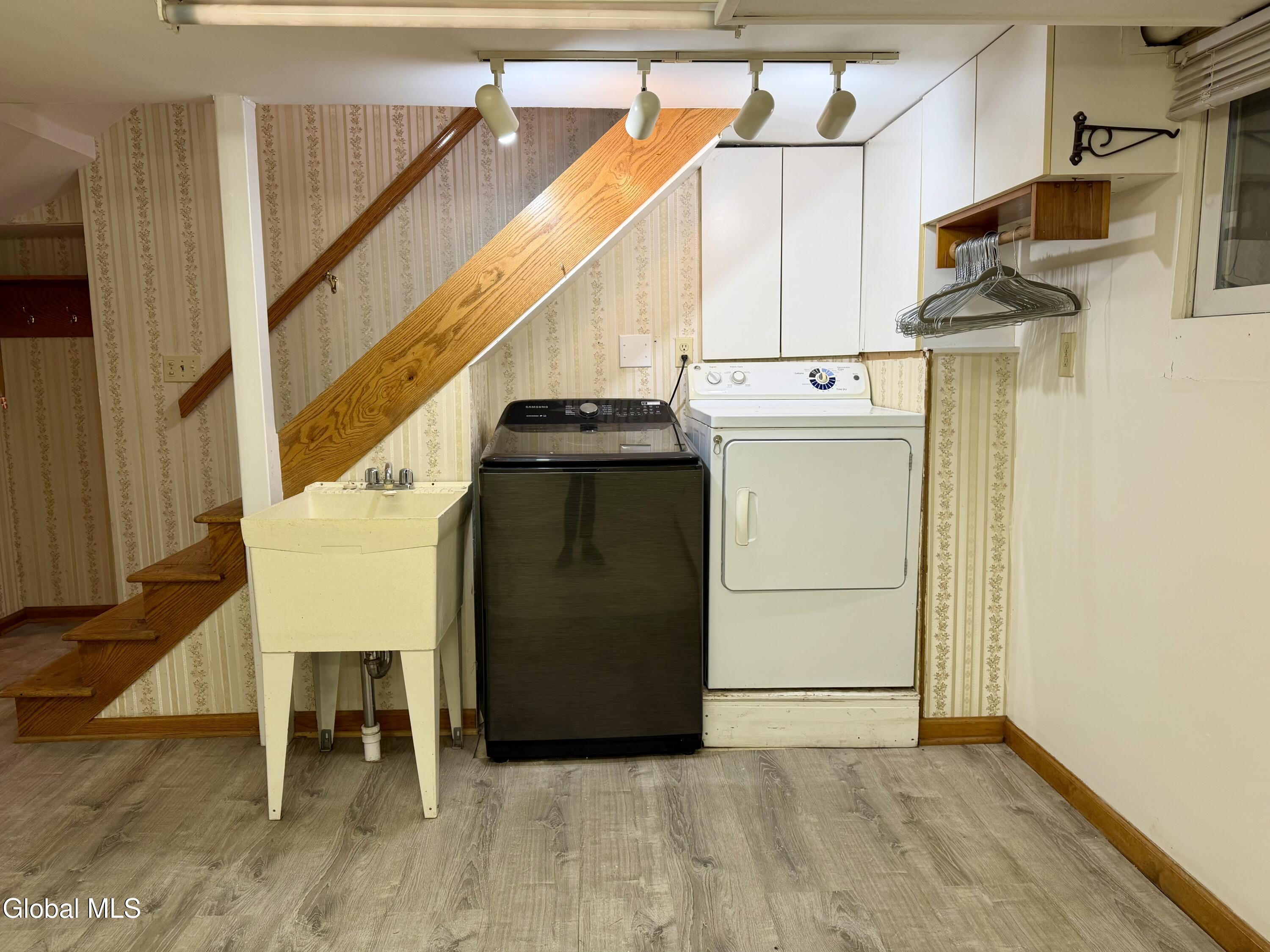 9 Hathorn Boulevard Saratoga Springs NY 12866