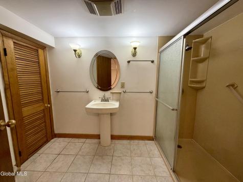 9 Hathorn Boulevard Saratoga Springs NY 12866