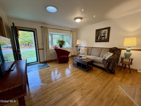 9 Hathorn Boulevard Saratoga Springs NY 12866