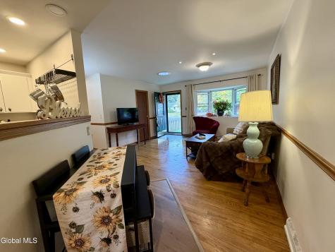 9 Hathorn Boulevard Saratoga Springs NY 12866