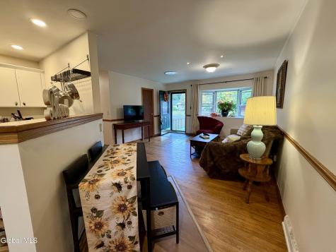 9 Hathorn Boulevard Saratoga Springs NY 12866