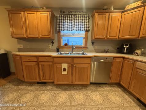 31 Wilson Avenue South Glens Falls NY 12803