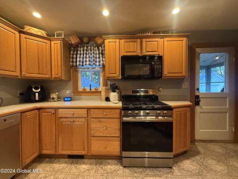 31 Wilson Avenue South Glens Falls NY 12803