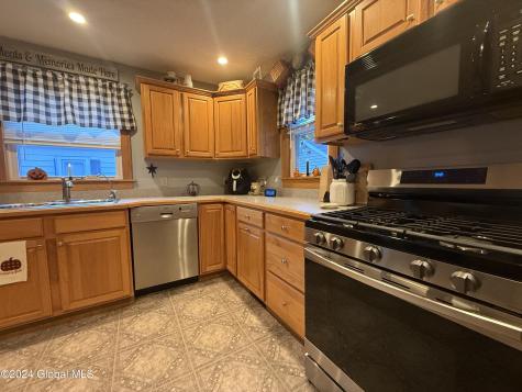 31 Wilson Avenue South Glens Falls NY 12803