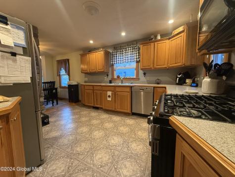 31 Wilson Avenue South Glens Falls NY 12803