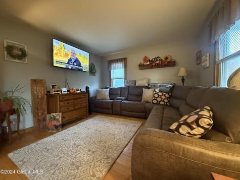 31 Wilson Avenue South Glens Falls NY 12803