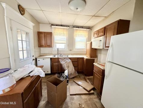 66 Lincoln Street Gloversville NY 12078