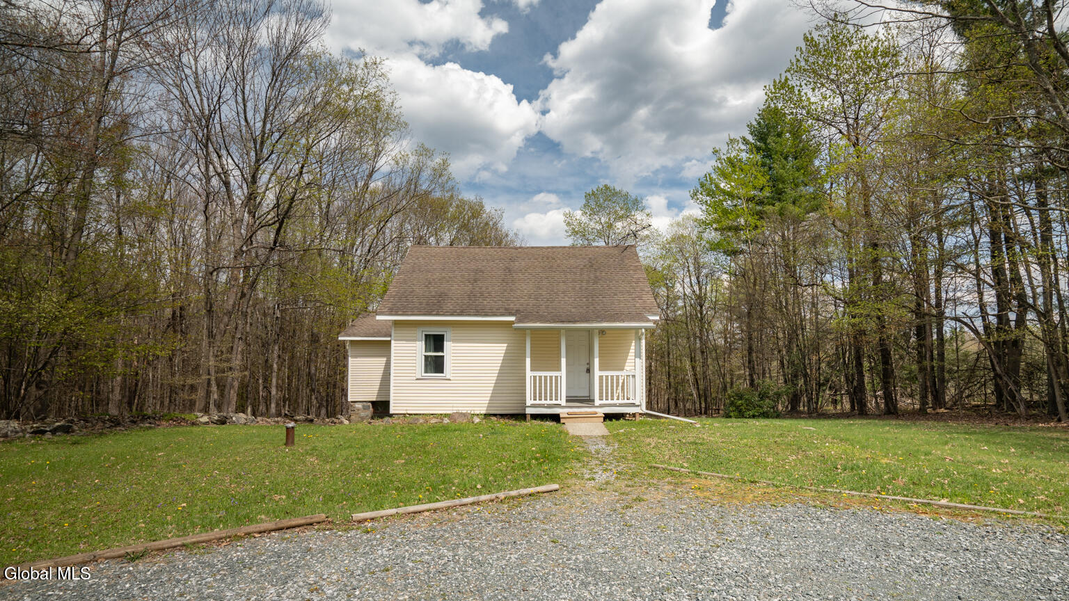 300 Josh Hall Pond Road Petersburgh NY 12138