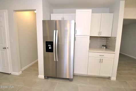 27 Donna Drive Albany NY 12205
