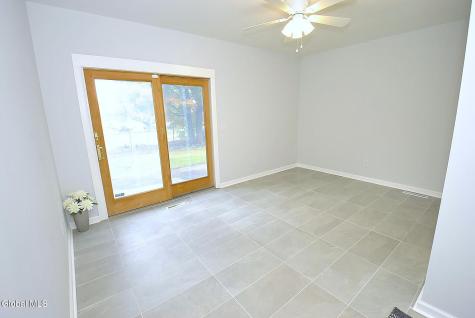 27 Donna Drive Albany NY 12205