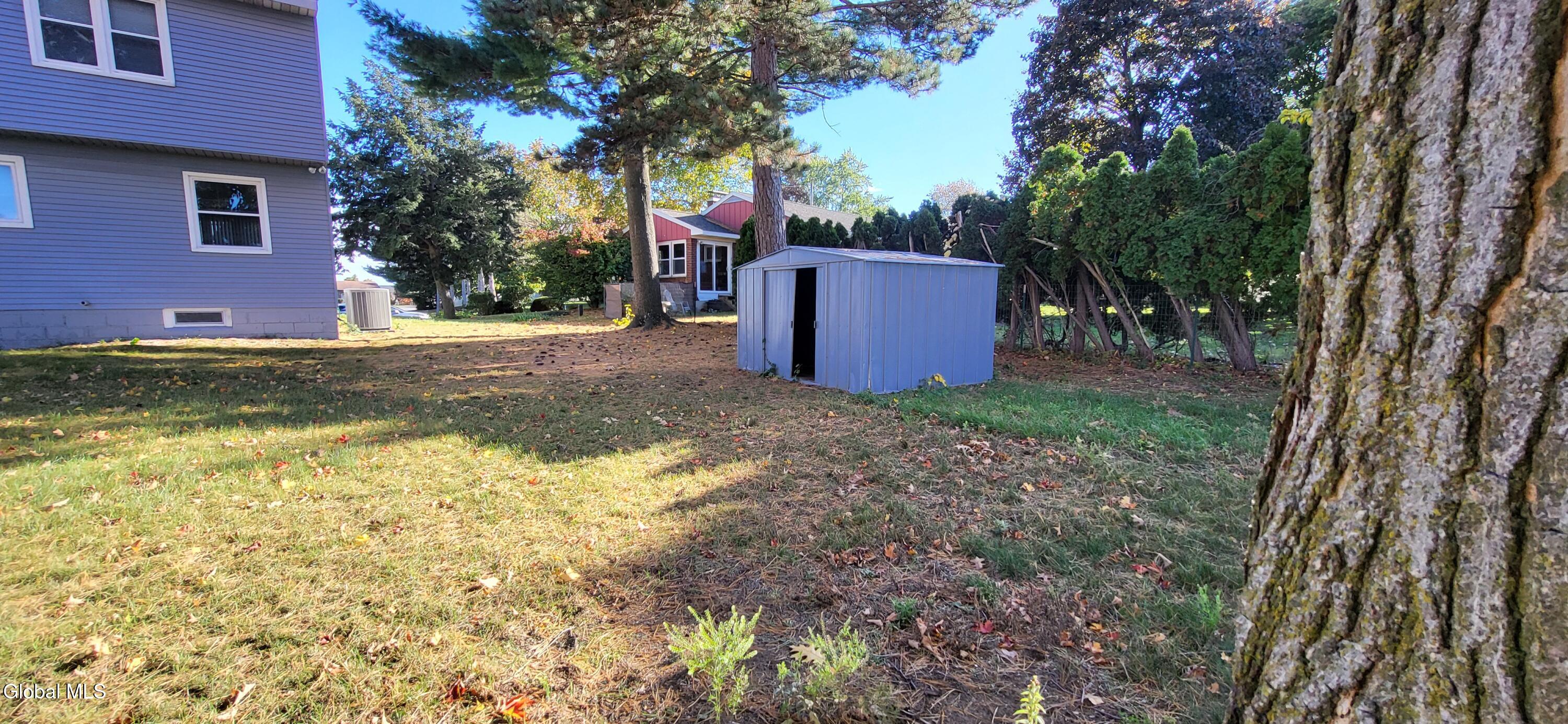 27 Donna Drive Albany NY 12205