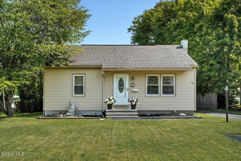 24 Bruen Court East Greenbush NY 12144