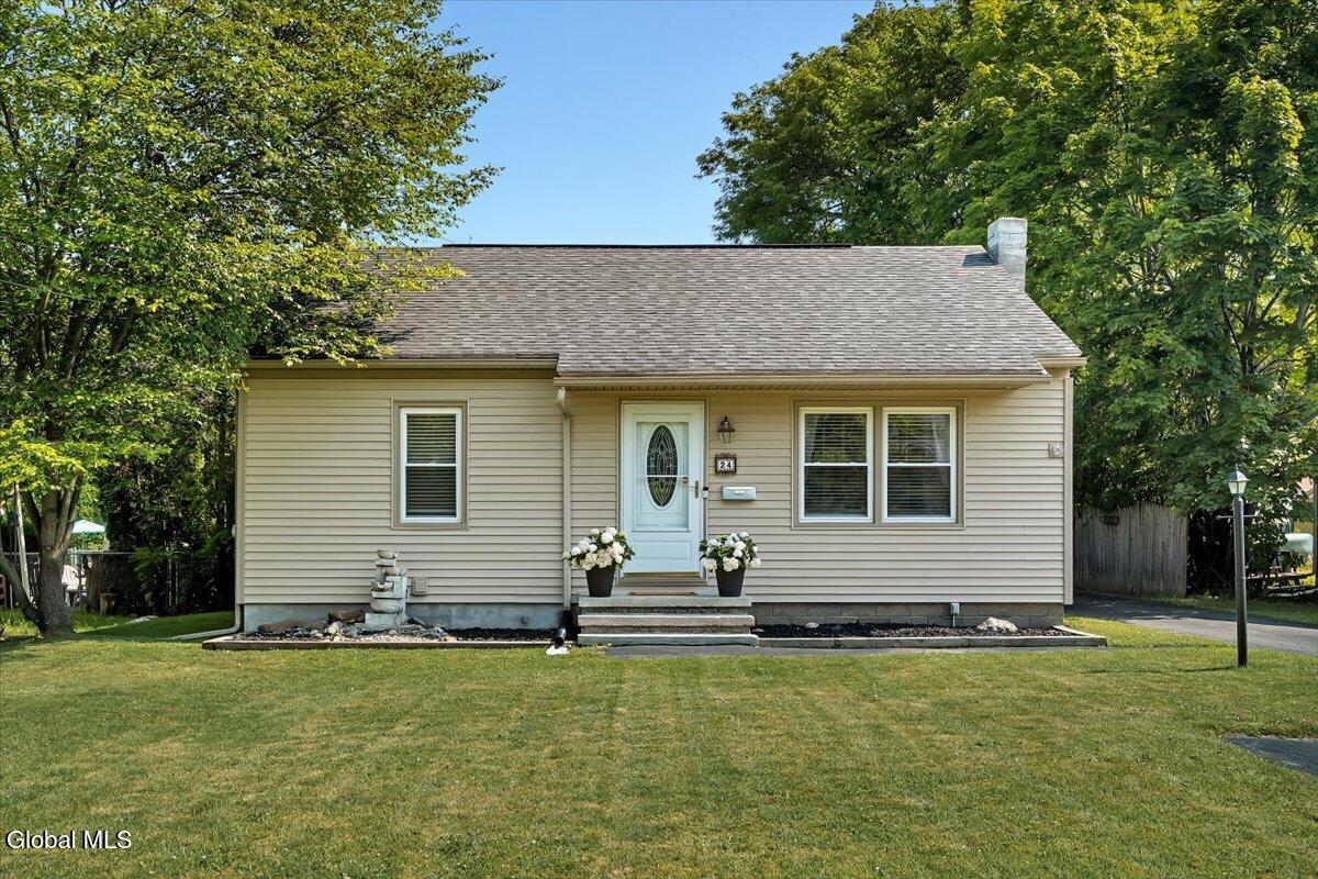 24 Bruen Court East Greenbush NY 12144