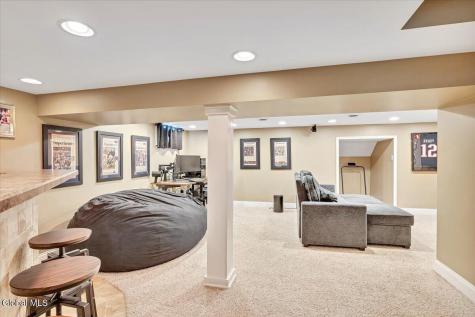 24 Bruen Court East Greenbush NY 12144